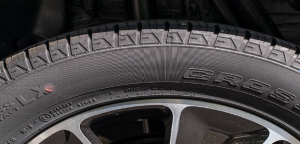 Why Do You Only Slash 3 Tires? (Myths and Risks) - Car Zinity